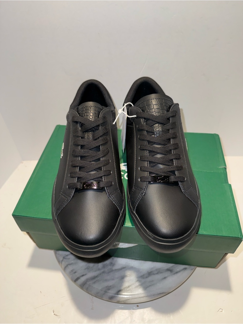 Lacoste Powercourt Leather Sneakers Men 8.5 Black Low Top Logo Casual Shoes - Picture 3 of 9